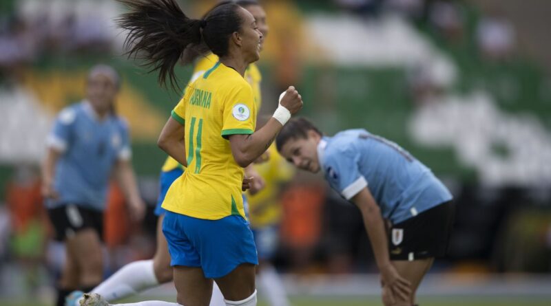 Brasil derrota Uruguai e mantém 100% de aproveitamento na Copa América